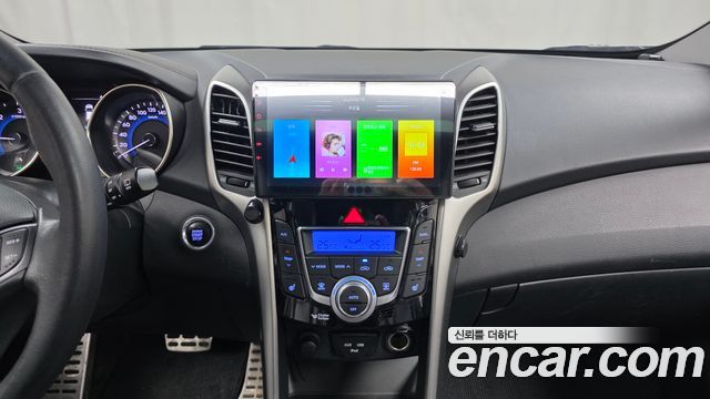 Hyundai i30 2012 — photo 14
