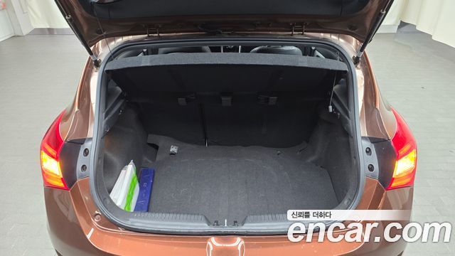Hyundai i30 2012 — photo 20