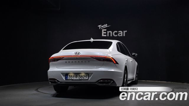 Hyundai Grandeur 2023 — photo 4