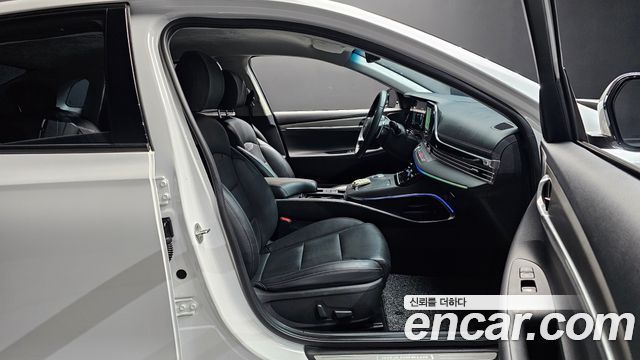 Hyundai Grandeur 2023 — photo 10