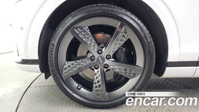 Genesis GV70 2023 — photo 5