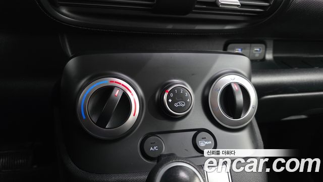 Hyundai Casper 2023 — photo 16