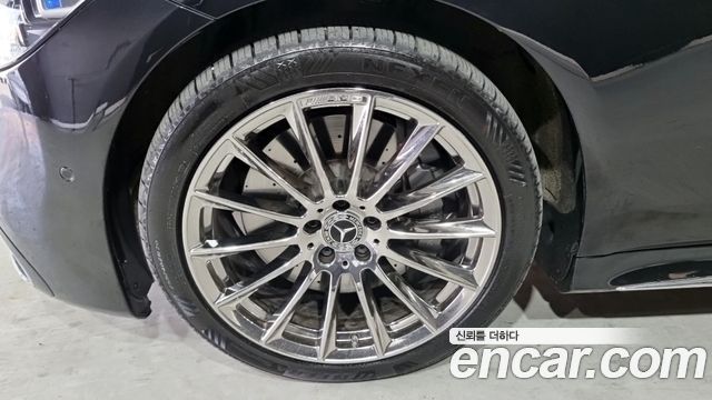 Mercedes-Benz S-Class 2024 — photo 5