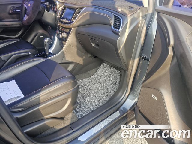 Chevrolet Korea Trax 2017 — photo 13