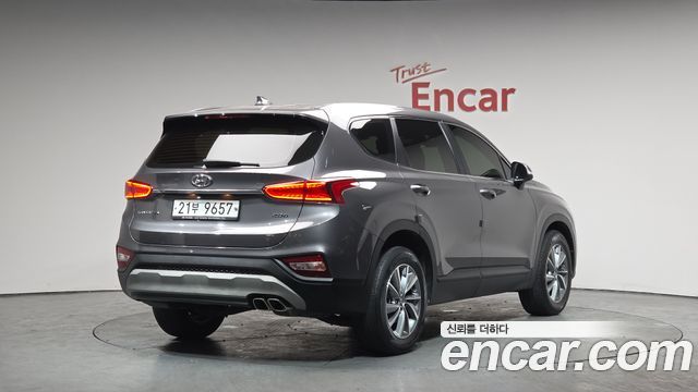 Hyundai Santafe 2019 — photo 2