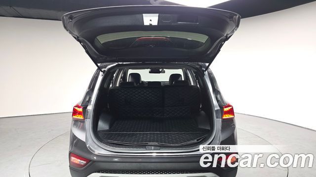 Hyundai Santafe 2019 — photo 20