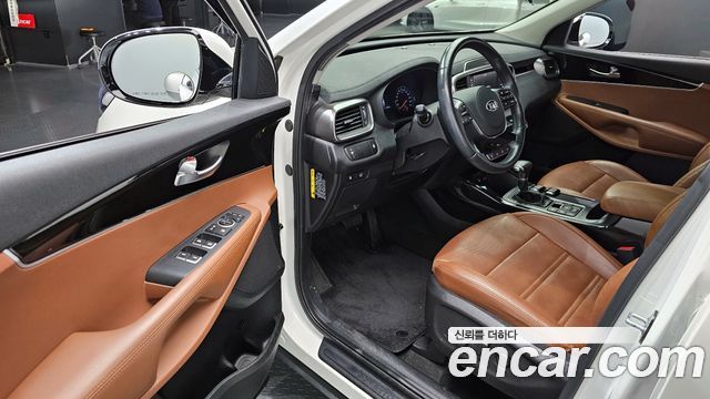 Kia Sorento 2018 — photo 11