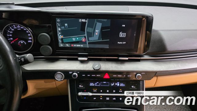 Kia Canival 2022 — photo 14