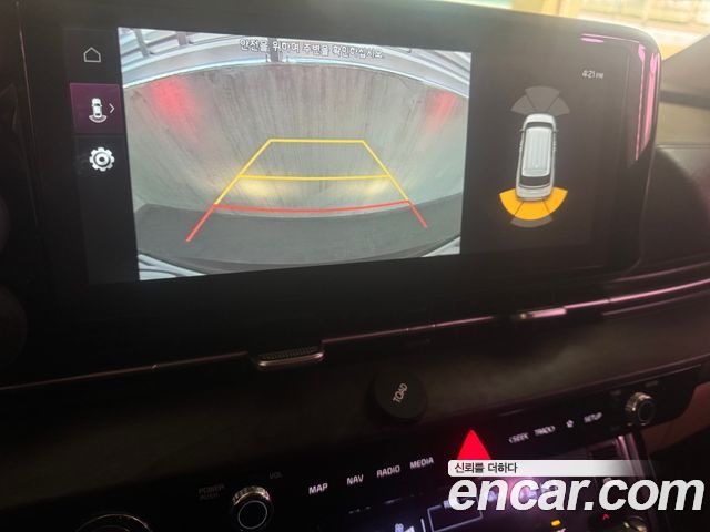 Kia Canival 2022 — photo 15