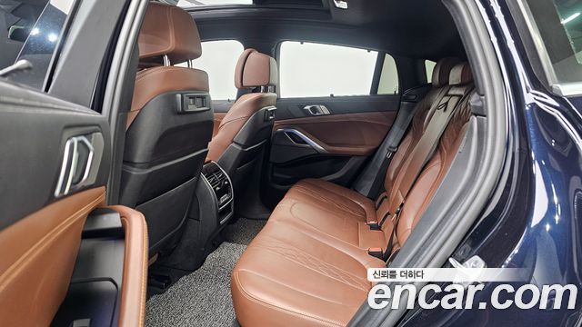 BMW X6 2023 — photo 13