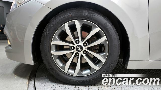 Hyundai Grandeur 2012 — photo 5