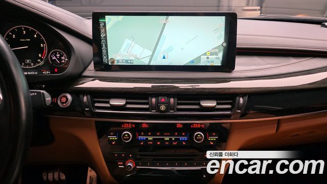 BMW X6 2015 — photo 18