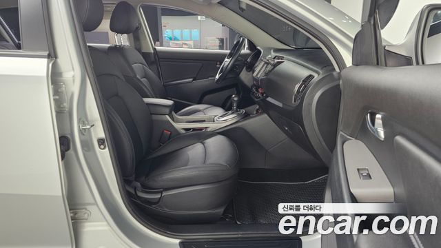 Kia Sportage 2014 — photo 11