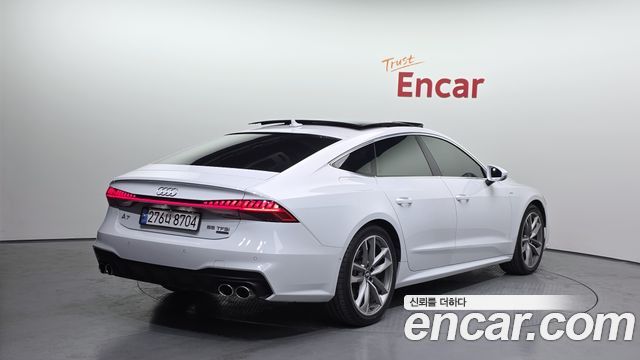 Audi A7 2020 — photo 2
