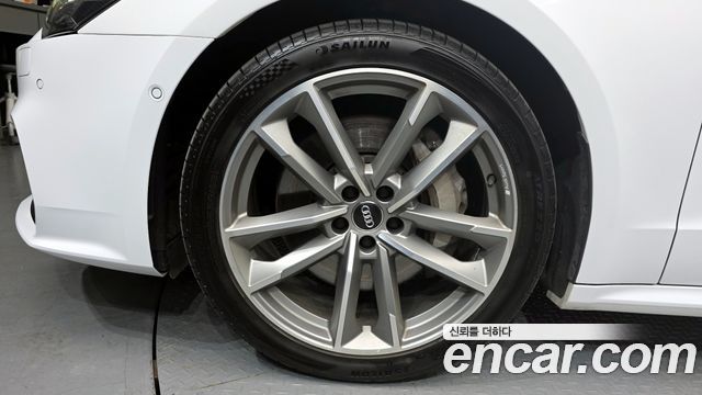 Audi A7 2020 — photo 5