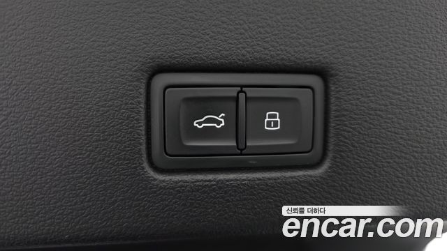 Audi A7 2020 — photo 18