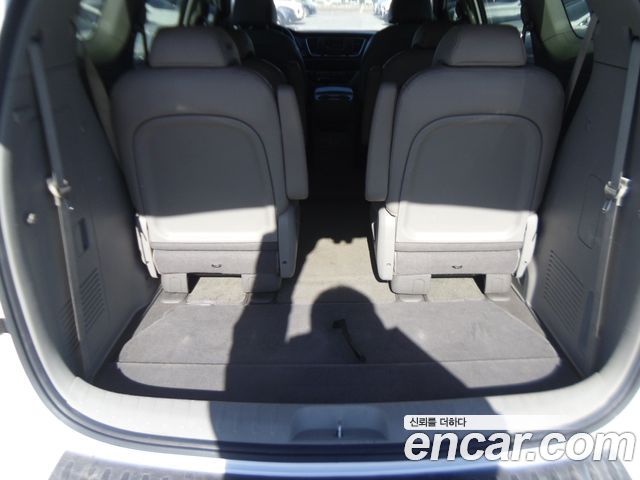 Kia Canival 2018 — photo 18