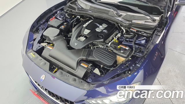 Maserati Ghibli 2017 — photo 6