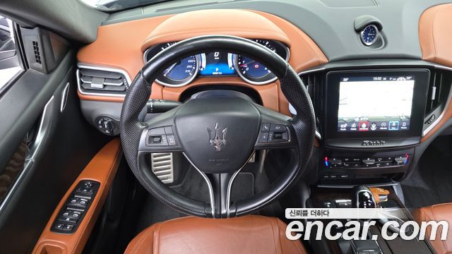 Maserati Ghibli 2017 — photo 13