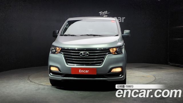Hyundai Starex 2018 — photo 3
