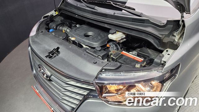 Hyundai Starex 2018 — photo 6