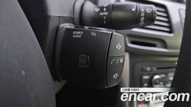Renault Korea SM5  2016 — photo 17