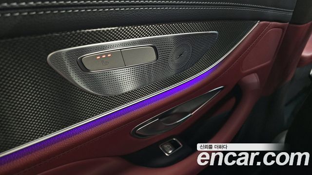 Mercedes-Benz CLS-Class 2023 — photo 17