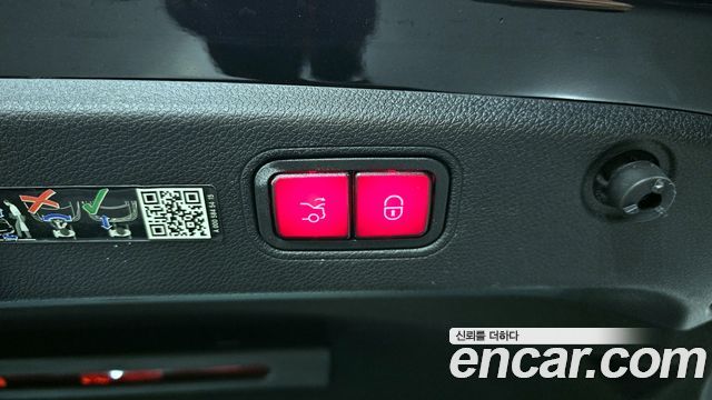 Mercedes-Benz CLS-Class 2023 — photo 20