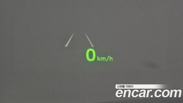 Genesis G90 2019 — photo 18