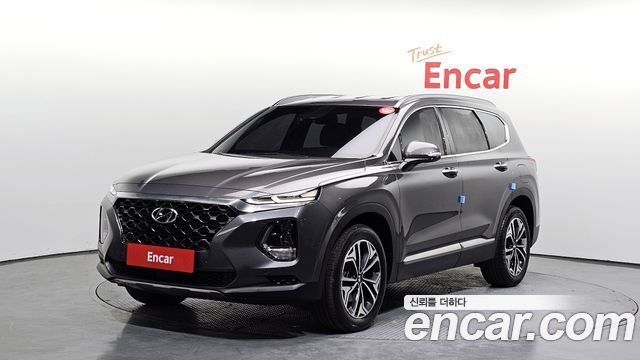 Hyundai Santafe 2019 — photo 1