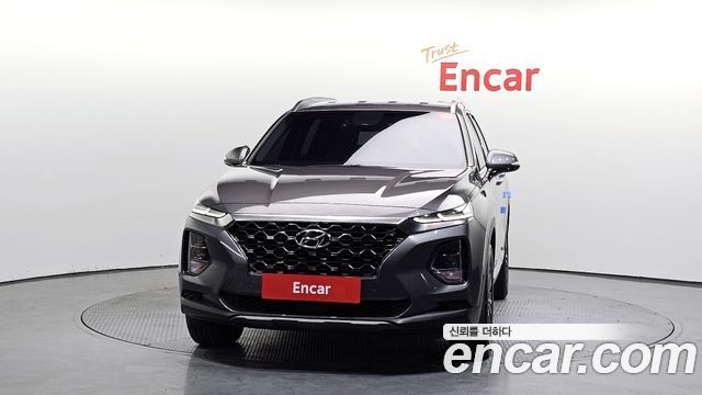 Hyundai Santafe 2019 — photo 3