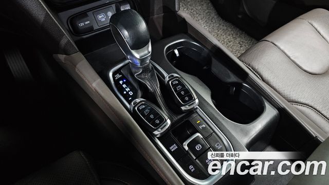 Hyundai Santafe 2019 — photo 9
