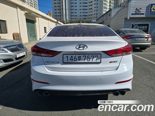 Hyundai AVANTE 2016 — photo 5