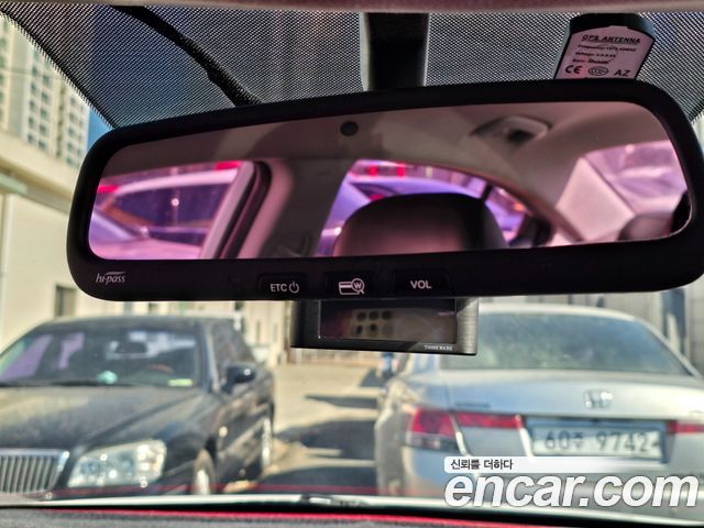 Hyundai AVANTE 2016 — photo 16