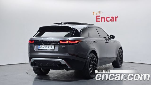 Land Rover Range Rover Velar 2018 — photo 2