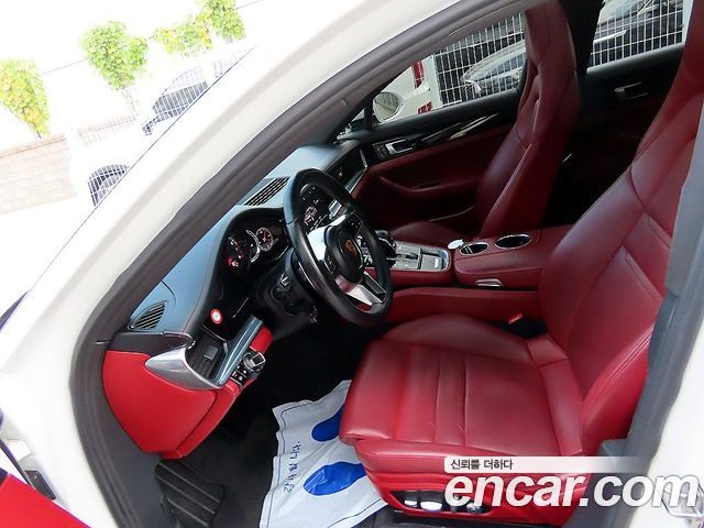 Porsche Panamera 2018 — photo 5