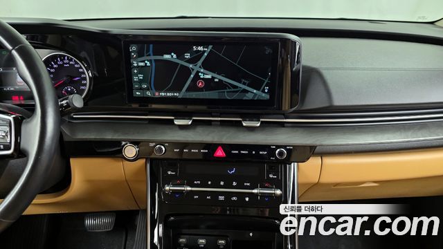 Kia Canival 2021 — photo 14