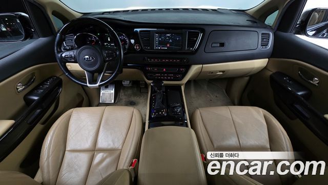 Kia Canival 2018 — photo 7