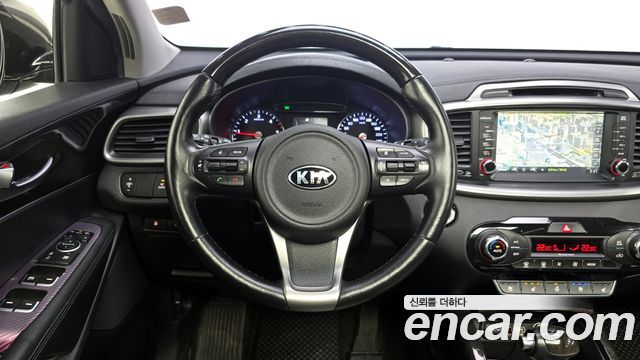 Kia Sorento 2015 — photo 13
