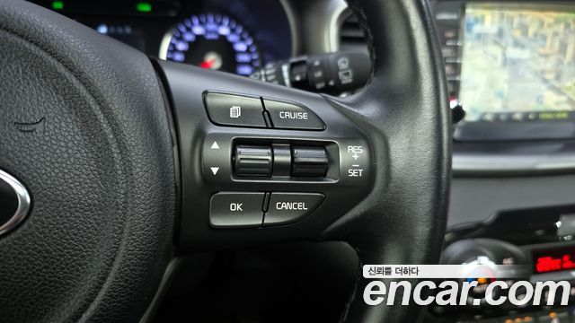 Kia Sorento 2015 — photo 17