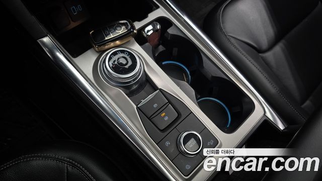 Ford Explorer 2021 — photo 9