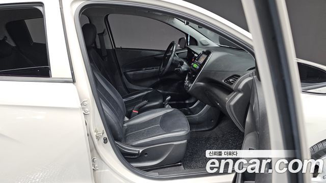 Chevrolet Korea Spark 2017 — photo 12