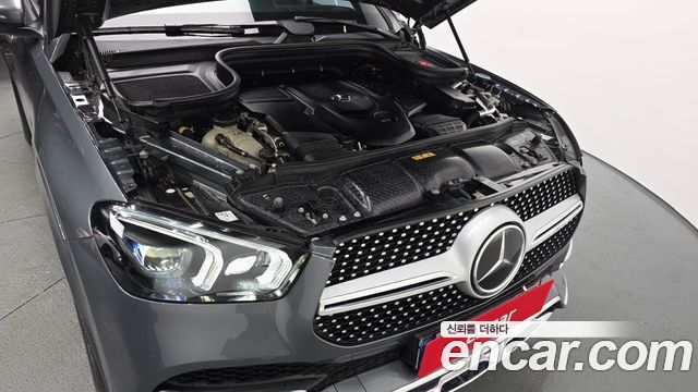 Mercedes-Benz GLE-Class 2021 — photo 6