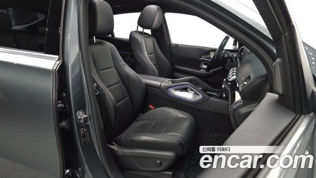 Mercedes-Benz GLE-Class 2021 — photo 10
