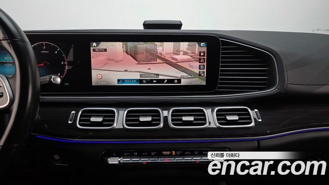 Mercedes-Benz GLE-Class 2021 — photo 14