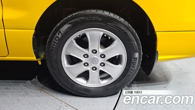 Hyundai Starex 2017 — photo 5