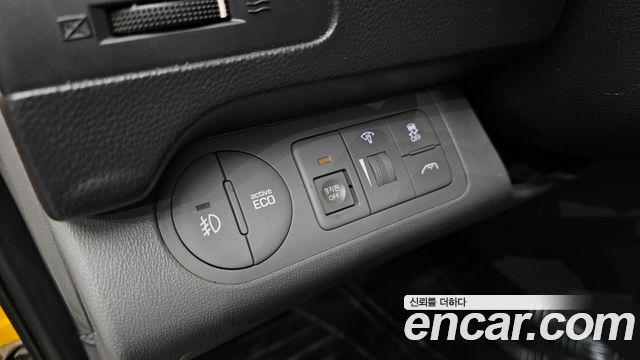 Hyundai Starex 2017 — photo 17