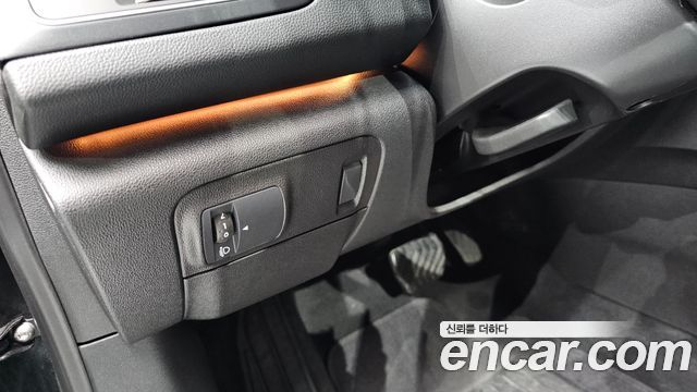 Renault Korea SM6 2016 — photo 12