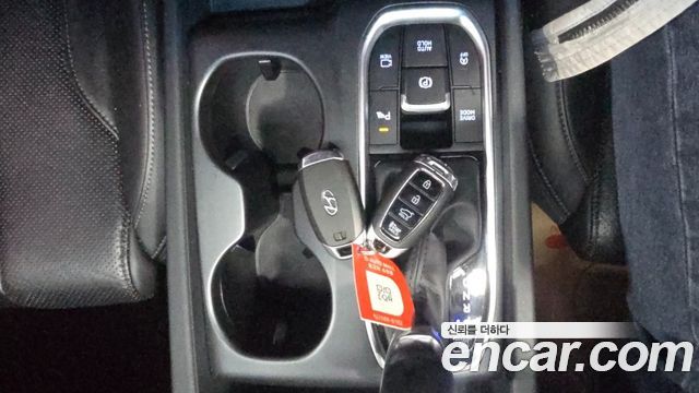 Hyundai Santafe 2019 — photo 9