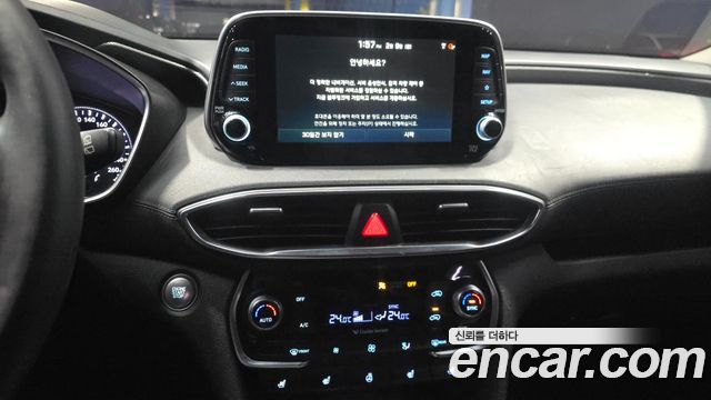 Hyundai Santafe 2019 — photo 12